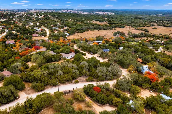 17110 Oak Cliff CIR, Dripping Springs, TX 78620