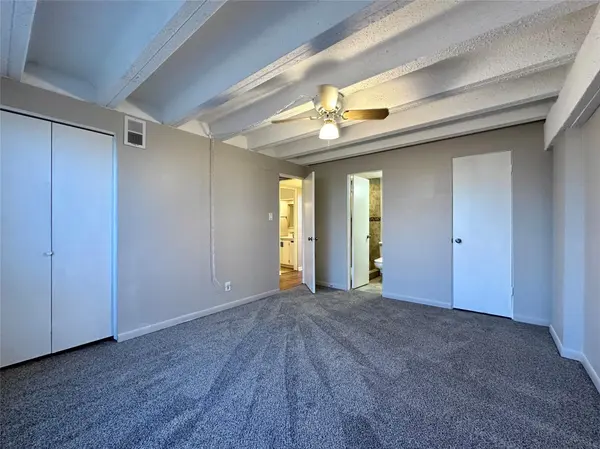 5914 Lago Vista WAY #C25, Lago Vista, TX 78645
