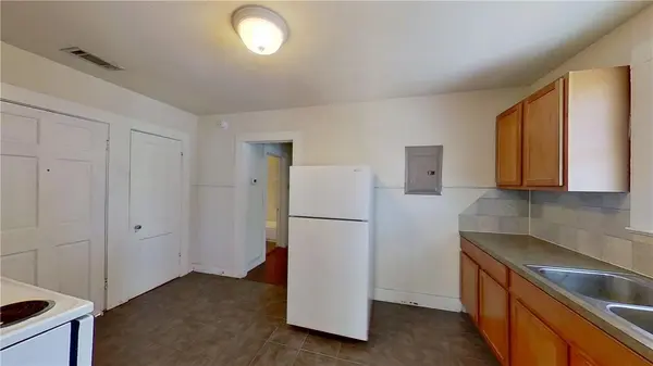 1607 S Austin Ave #D, Georgetown, TX 78626