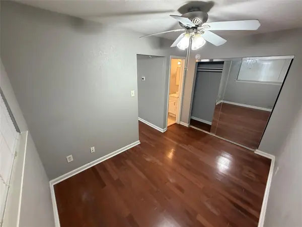 2500 Burleson RD #209, Austin, TX 78741