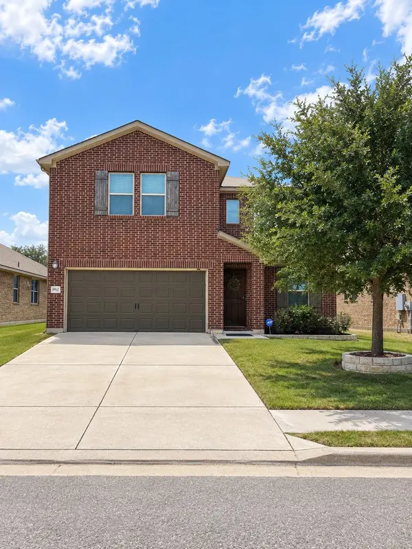 1052 Myrna BND, Leander, TX 78641