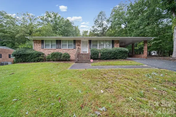 204 Breslin ST, Wadesboro, NC 28170
