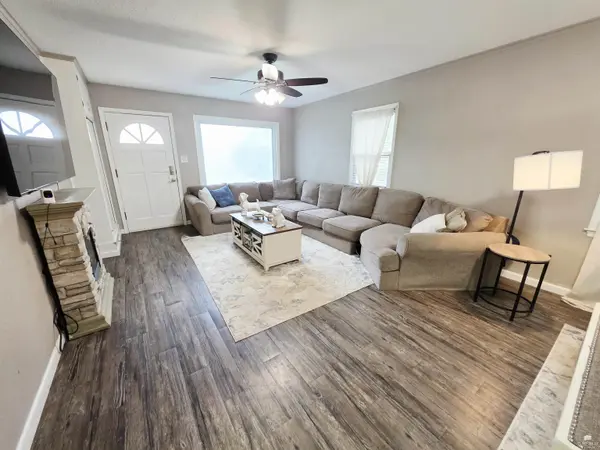 517 W 2nd ST, Junction City, KS 66441