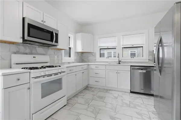 640 S Park AVE, Independence, MO 64052