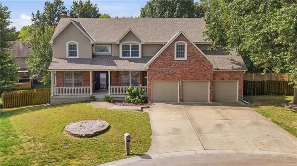 1005 Royal CT, Belton, MO 64012