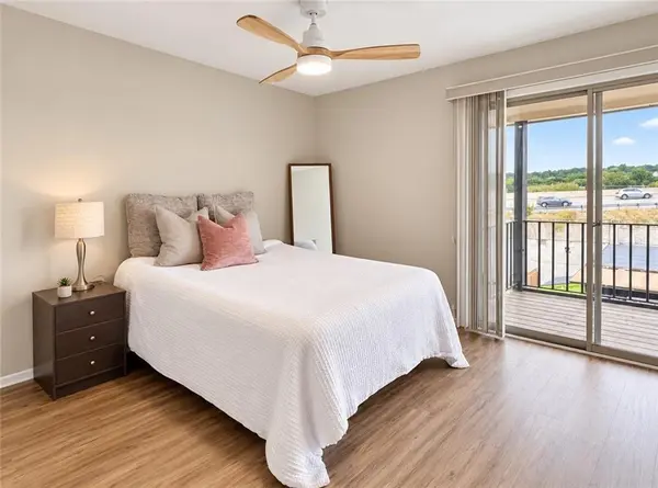 406 W 104th Unit C ST, Kansas City, MO 64114