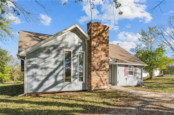 29300 W 119th ST, Olathe, KS 66061