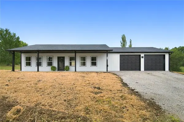1845 Lafayette DR, Odessa, MO 64076