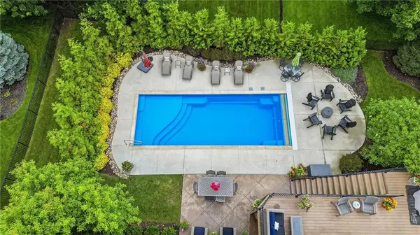12812 W 132nd ST, Overland Park, KS 66213