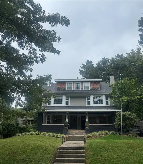 6023 Main ST, Kansas City, MO 64113