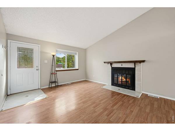 2137 Steele, Longmont, CO 80501