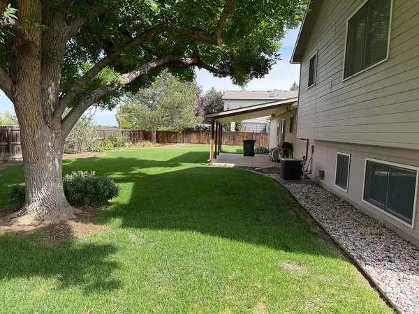 3361 Honey Locust, Loveland, CO 80538