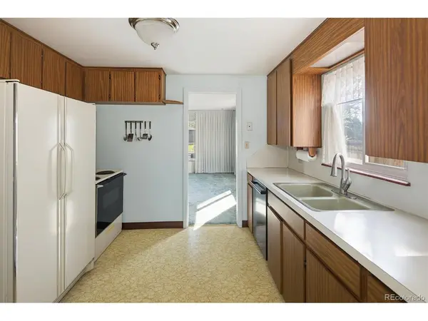 1041 Florence, Aurora, CO 80010
