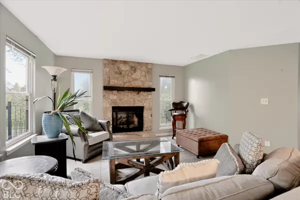 7670 Eagle Valley PASS, Indianapolis, IN 46214