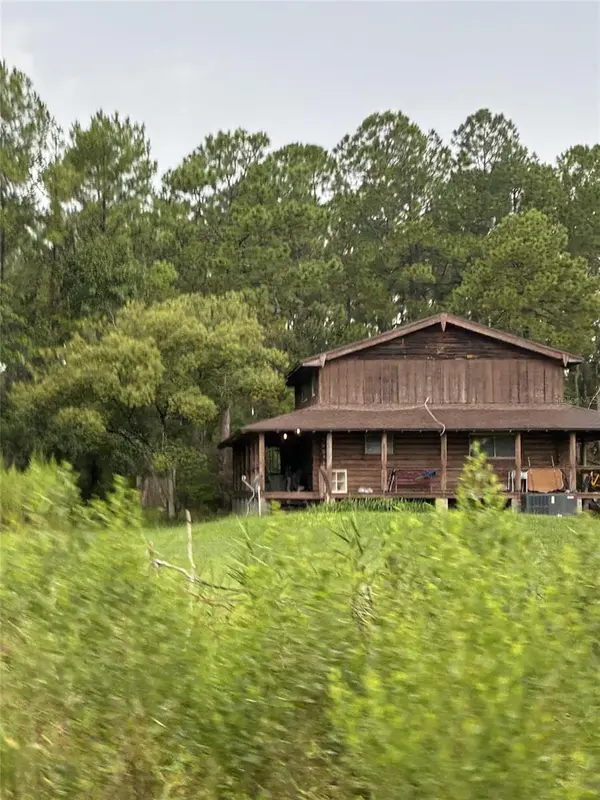 22932 WILL MURPHY RD, Umatilla, FL 32784