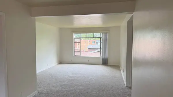1014 Edwards ST #3, Waukegan, IL 60085