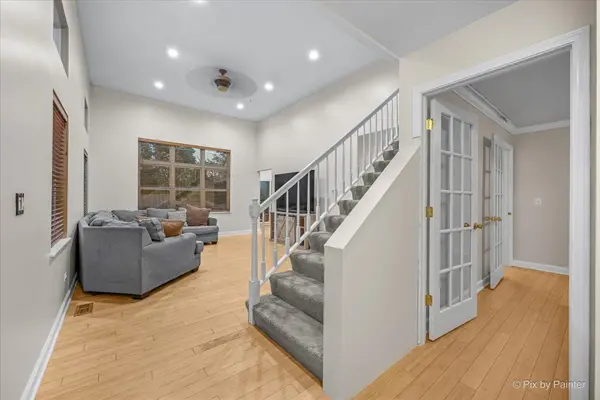 148 S Glenbrook TRL, Mchenry, IL 60050