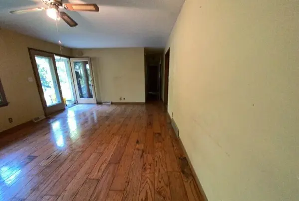 13090 River RD, Plano, IL 60545