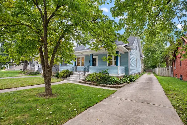 134 N Kelly ST, Hobart, IN 46342