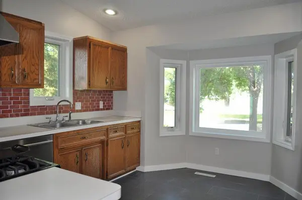 1007 Briar Creek RD, Eagan, MN 55123