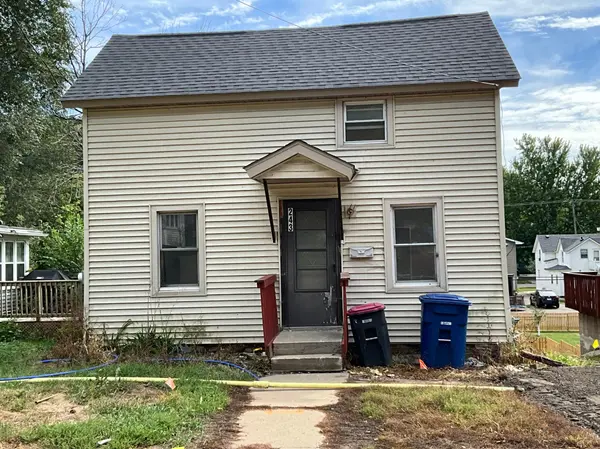243 E 4th ST, Red Wing, MN 55066