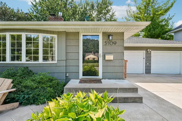 5109 Grove ST, Edina, MN 55436