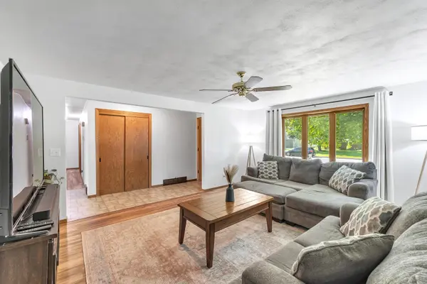 610 S WILD ROSE LN, Appleton, WI 54914