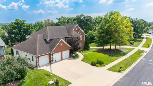 4902 N WEAVERRIDGE BLVD, Peoria, IL 61615