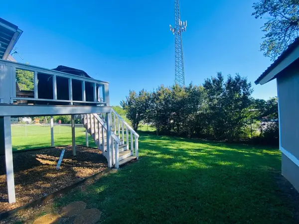 1622 Washington St #W, Fayetteville, TN 37334