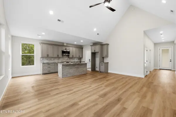 2154 Aaron Court, Sevierville, TN 37876