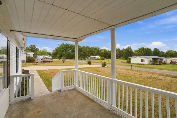 9 Hastings Dr, Taft, TN 38488