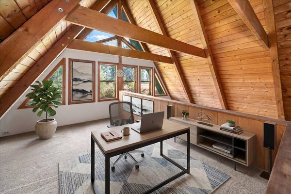 101 S Russell Rd, Spokane, WA 99224