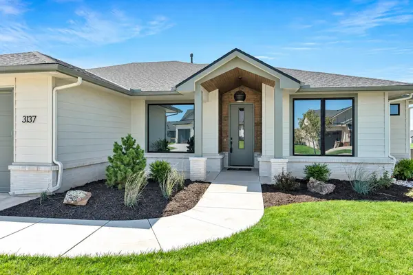 3137 Pine Grove Cir, Wichita, KS 67205