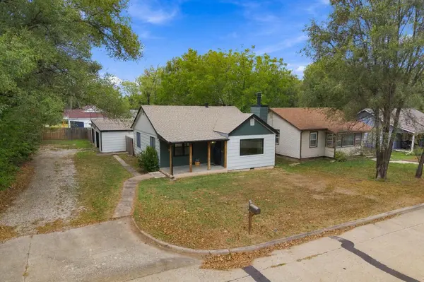 1201 Henry St, Augusta, KS 67010-1415