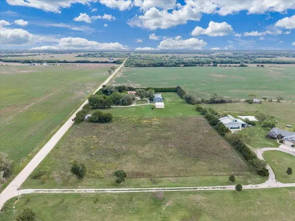 11717 W 95th, Clearwater, KS 67026