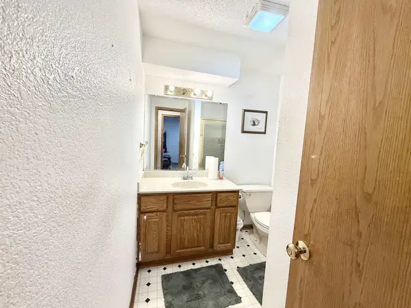 1831 S Brandon St, Wichita, KS 67207