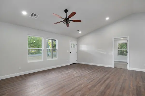 314 N Park AVE, Aurora, MO 65605