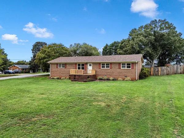 128 Twin Creek DR, Boiling Springs, SC 29316