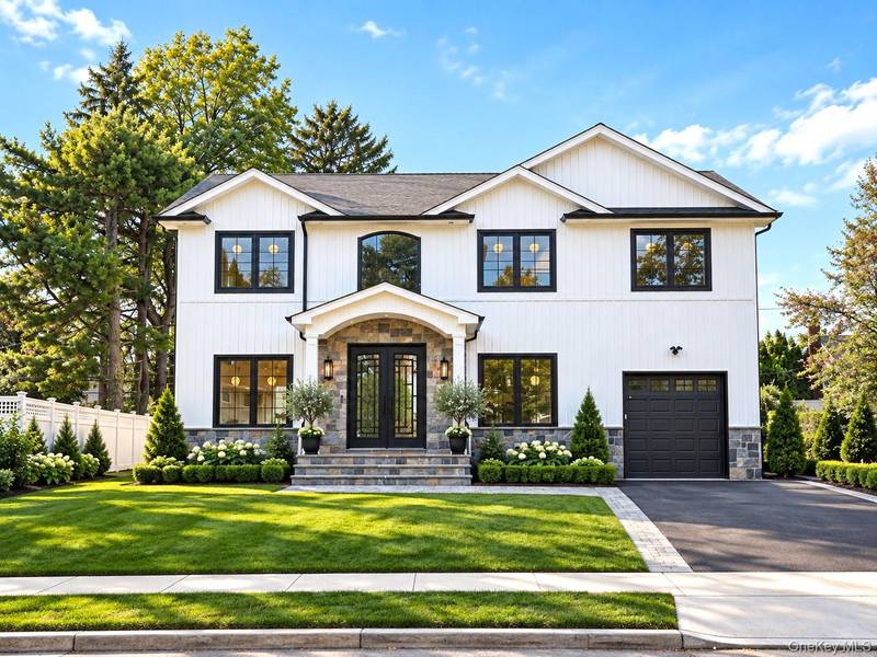 112 Columbia DR, Jericho, NY 11753