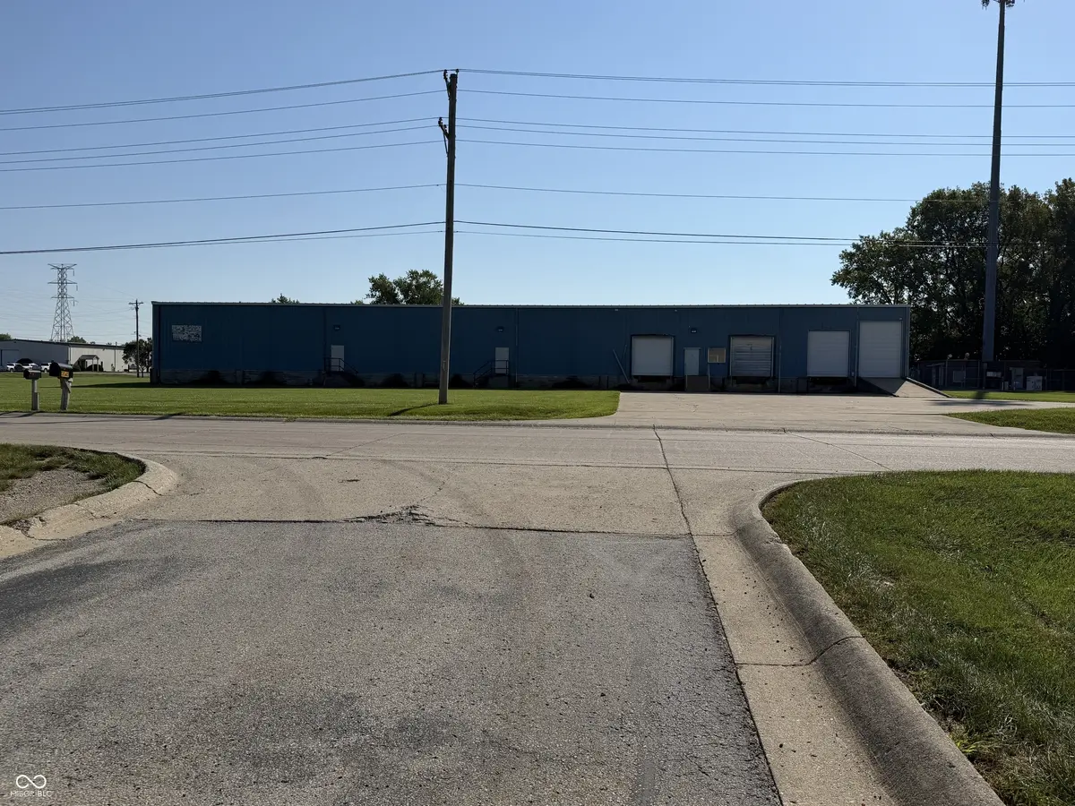 3040 S Commerce DR, New Castle, IN 47362