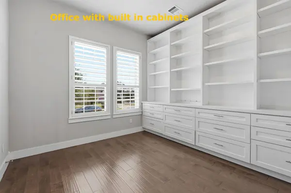 156 Noahs CT, Austin, TX 78737
