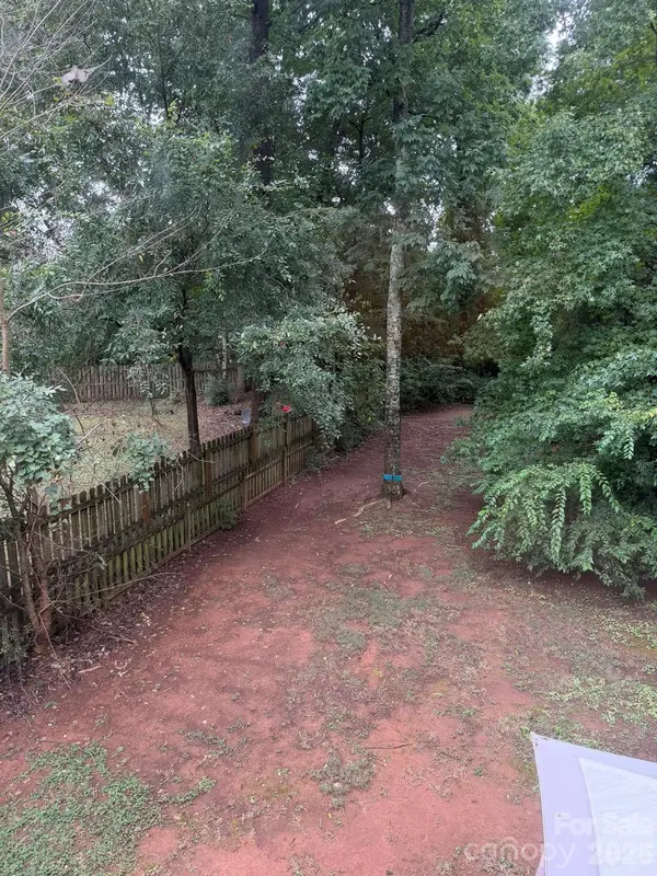 2320 Chantilly CT, Kannapolis, NC 28081