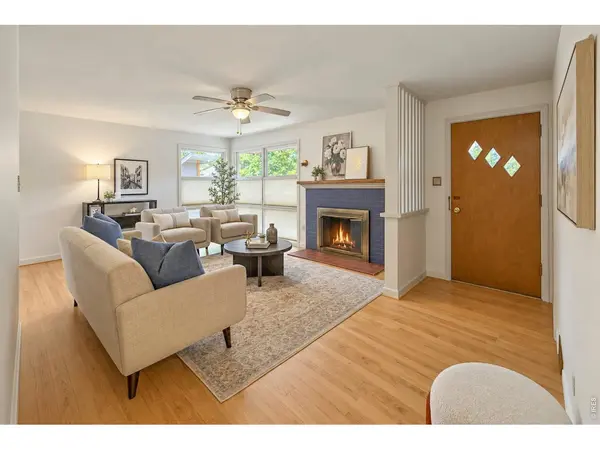 842 Grant, Longmont, CO 80501