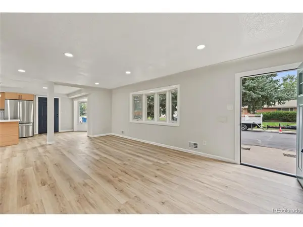 5557 W Mexico, Lakewood, CO 80232
