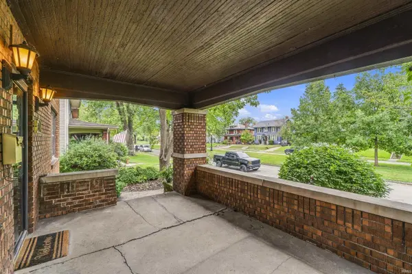 1307 Kensington BLVD, Fort Wayne, IN 46805