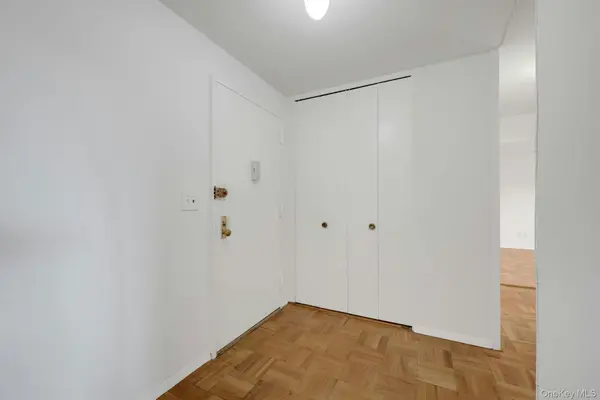 499 N Broadway #6B, White Plains, NY 10603