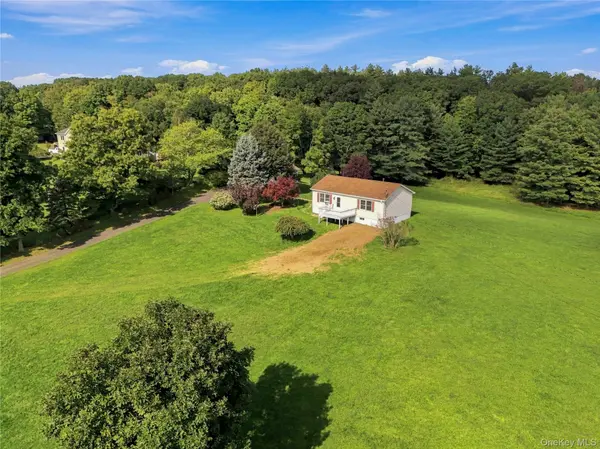 243 Howells TPKE, Middletown, NY 10940