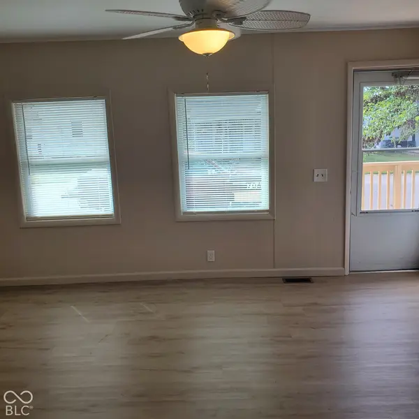 706 W Laurel ST, Seymour, IN 47274