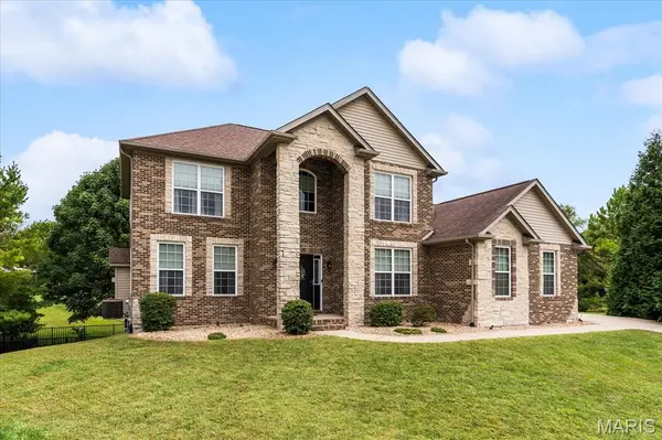3408 Amber Meadows CT, Swansea, IL 62226