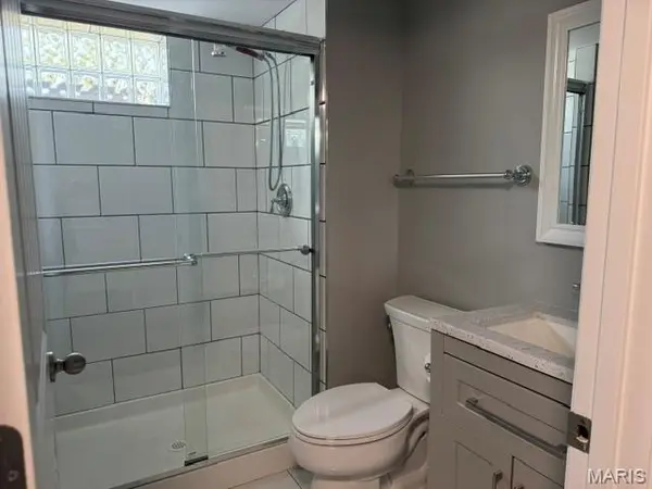 3001 W Adams, St Charles, MO 63301